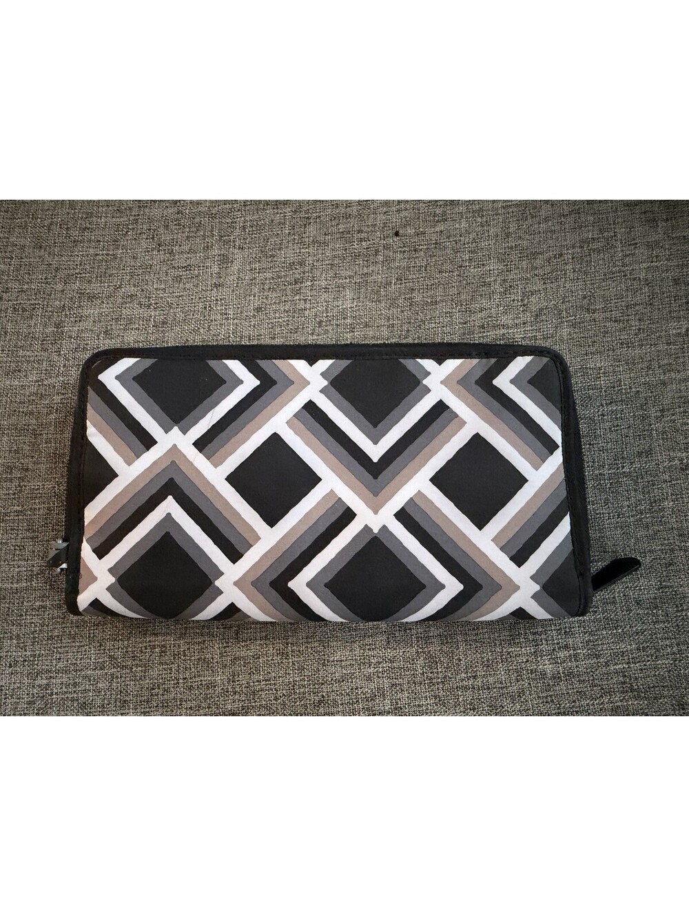 Thirty One 31 Save Your Way Clutch In Geo Diamond Retired Coupon Organizer